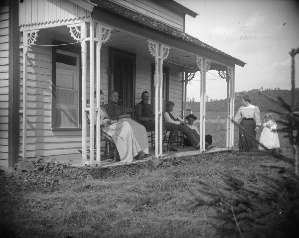 Who Lived in My House Before Me? How to Find Previous Residents